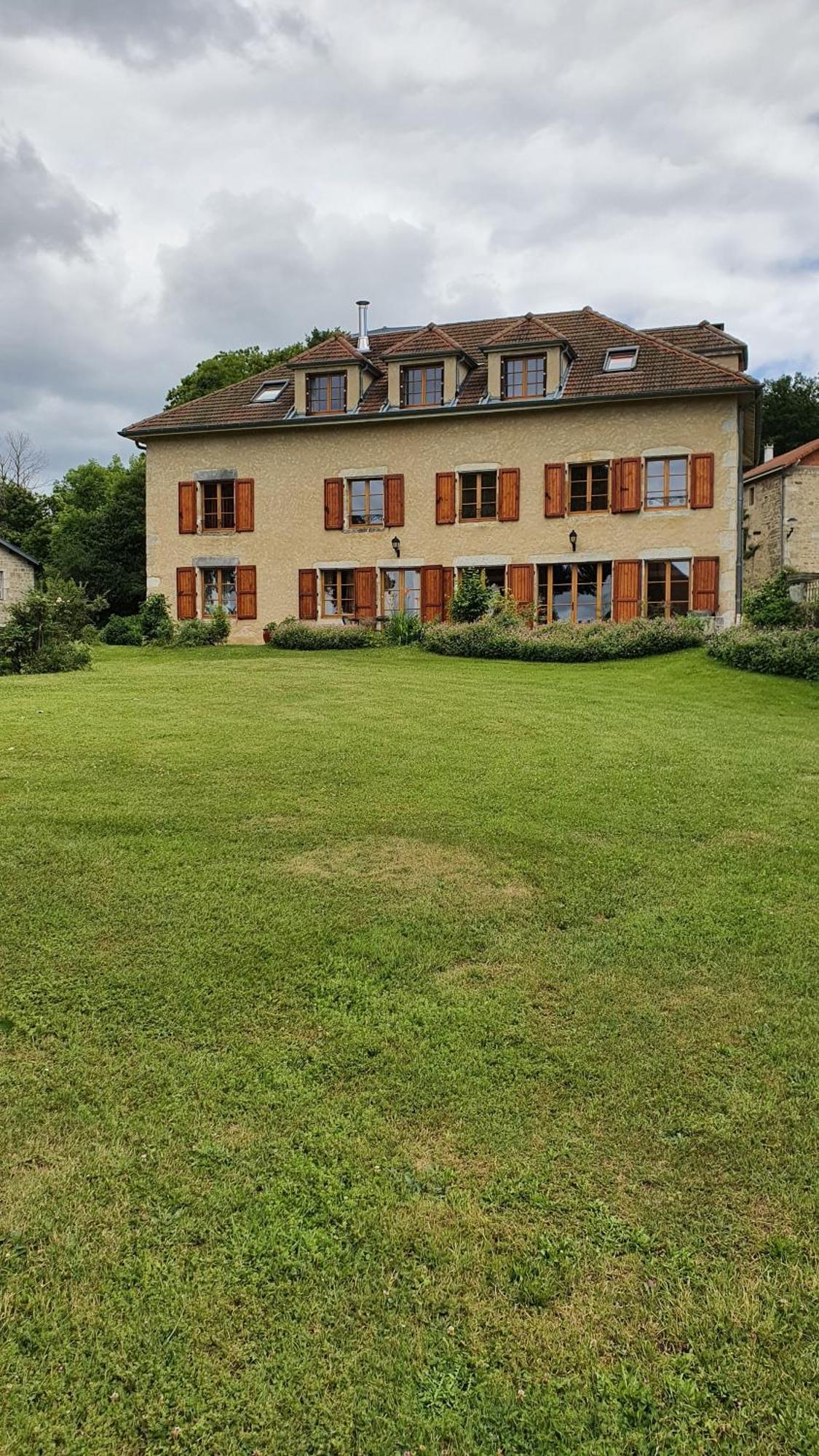 Domaine De Montvianeix Panzió Saint-Victor-Montvianeix Kültér fotó