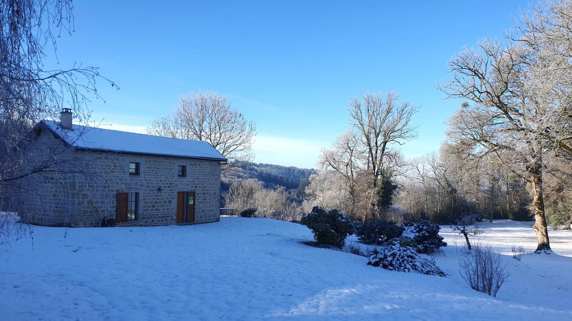 Domaine De Montvianeix Panzió Saint-Victor-Montvianeix Kültér fotó